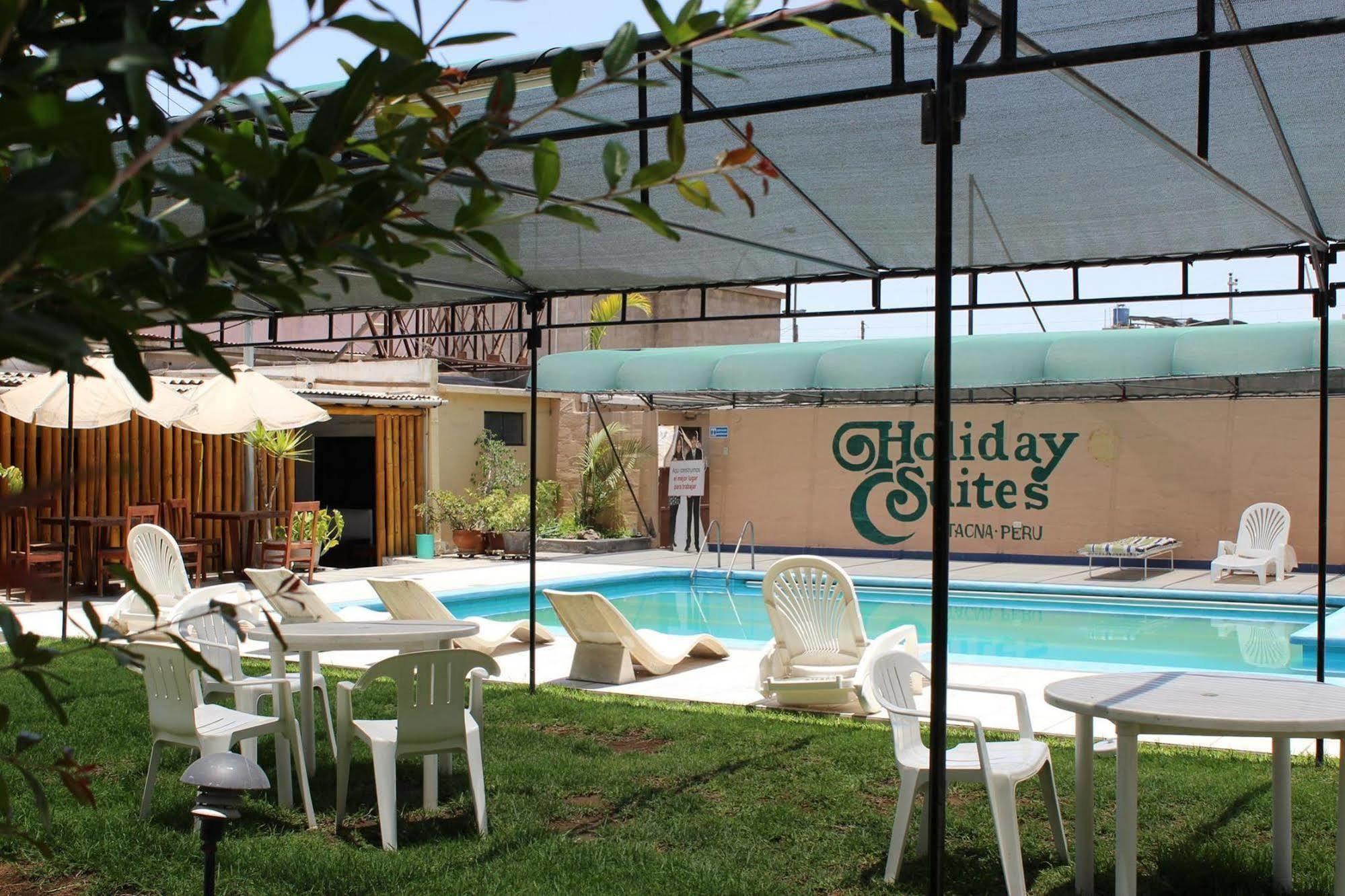 Holiday Suites 타크나 외부 사진